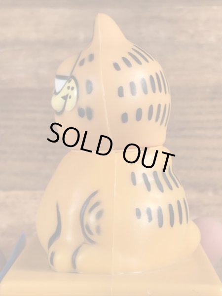 80年代頃のガーフィールドのビンテージプラスチックトイ