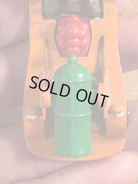 70〜80年代頃のトムとジェリーのヴィンテージのダイキャストミニカー