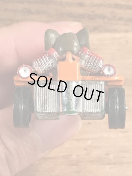 70〜80年代頃のトムとジェリーのヴィンテージのダイキャストミニカー