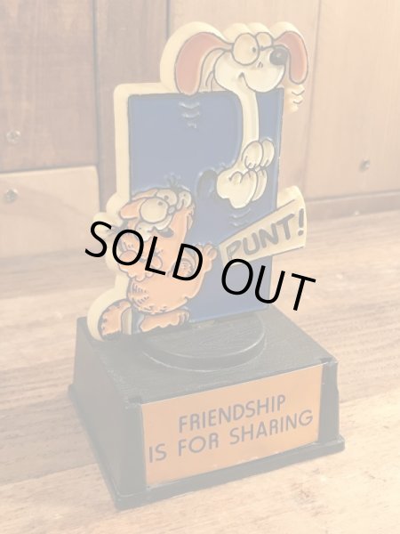 70〜80年代頃のガーフィールドのビンテージトロフィー