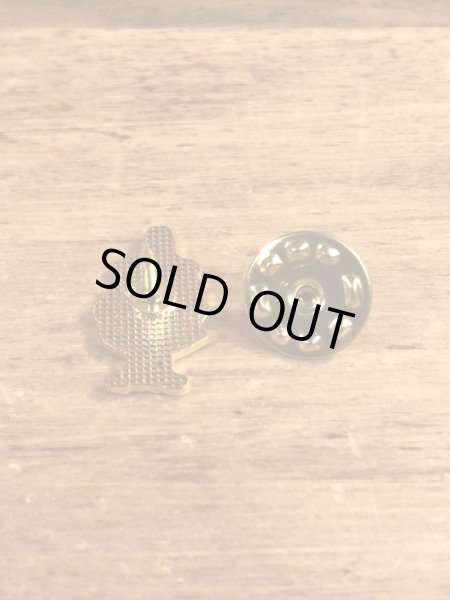 80年代頃のピンクパンサーのクルーゾー警部のビンテージピンバッチ