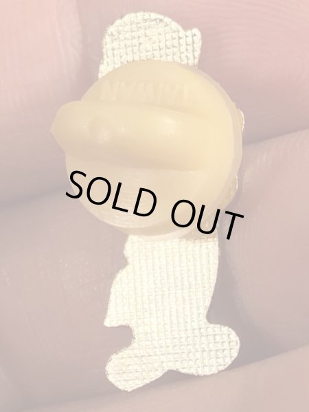 80年代頃のウッディーウッドペッカーのヴィンテージピンズ