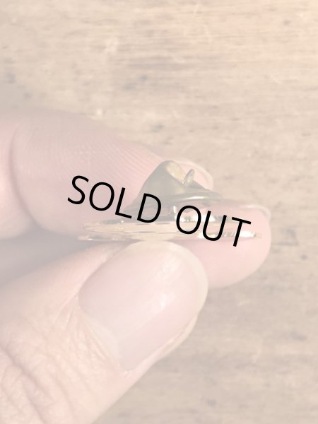 80年代〜頃のルーニーテューンズのトゥイーティーのヴィンテージピンズ