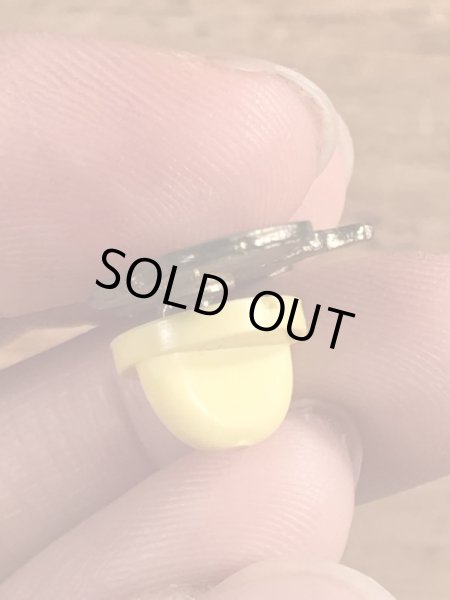 80年代頃のルーニーテューンズのエルマーファッドのヴィンテージピンズ