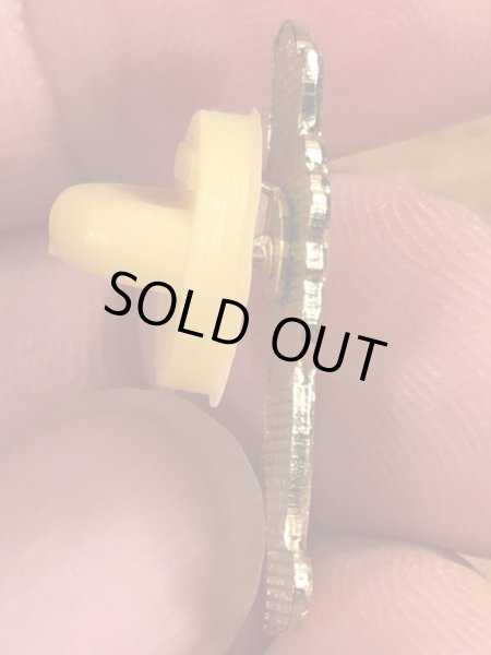 80年代頃のウッディーウッドペッカーのビンテージピンバッジ