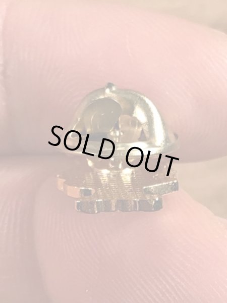 80年代頃のピンクパンサーのクルーゾー警部のヴィンテージピンズ