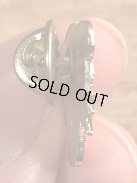 80年代頃のピンクパンサーのヴィンテージエナメルピンズ