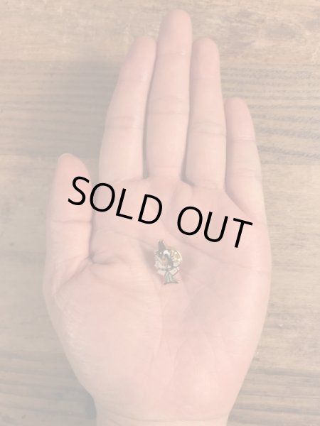 80年代頃のピンクパンサーのクルーゾー警部のヴィンテージピンズ