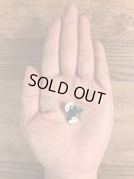 80年代頃のスマーフのビンテージピンバッジ