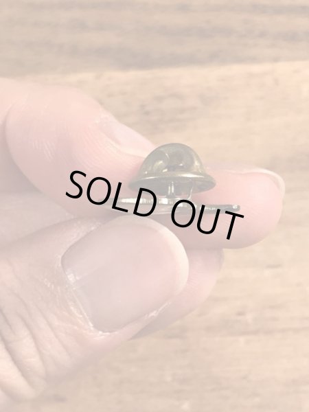 80年代頃のスマーフのビンテージピンバッジ