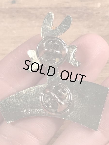 80年代頃のロジャーラビットのビンテージピンバッジ