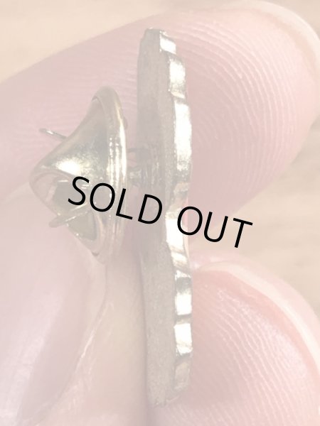 80年代頃のサンタクロースのビンテージピンバッジ