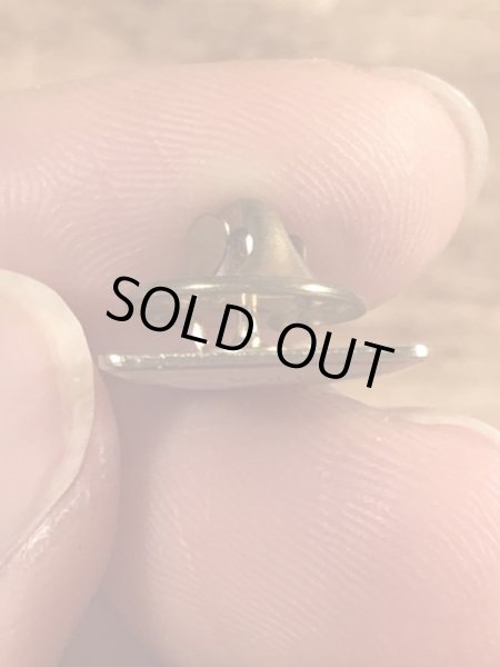 80年代頃のClickのエナメル加工のビンテージピンバッジ