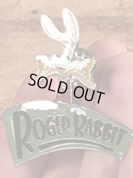 80年代頃のロジャーラビットのビンテージピンバッジ