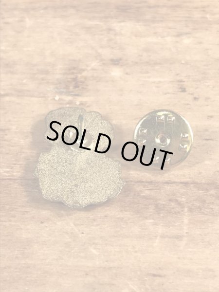 80年代頃のサンタクロースのビンテージピンバッジ