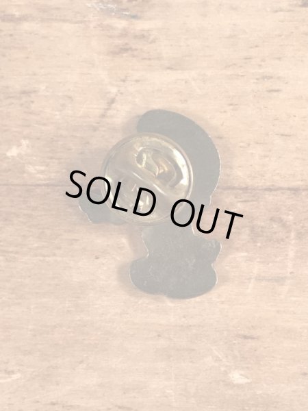 80年代頃のスマーフのビンテージピンバッジ