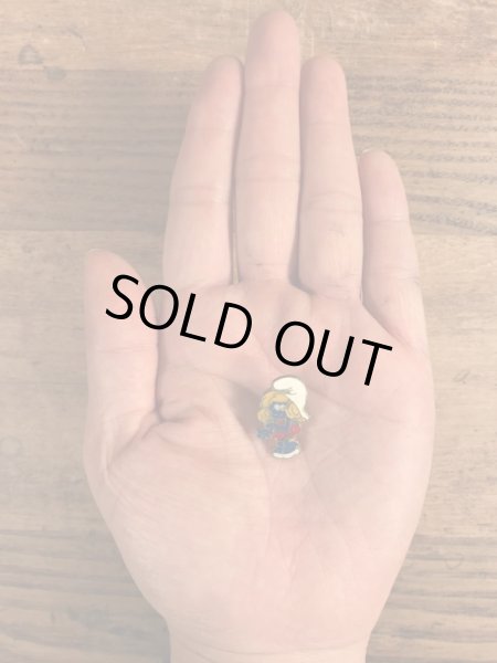 80年代頃のスマーフェットのヴィンテージピンバッチ