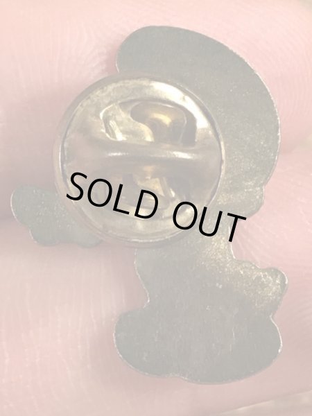 80年代頃のスマーフのビンテージピンバッジ