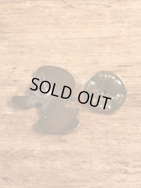 80年代頃のスマーフのビンテージピンバッジ