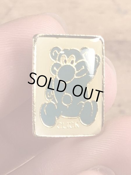 80年代頃のClickのエナメル加工のヴィンテージピンズ