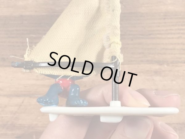 ヨットに乗ったスーパースマーフのヴィンテージPVCフィギュア