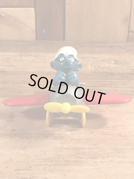 飛行機に乗ったスーパースマーフのヴィンテージPVCフィギュア