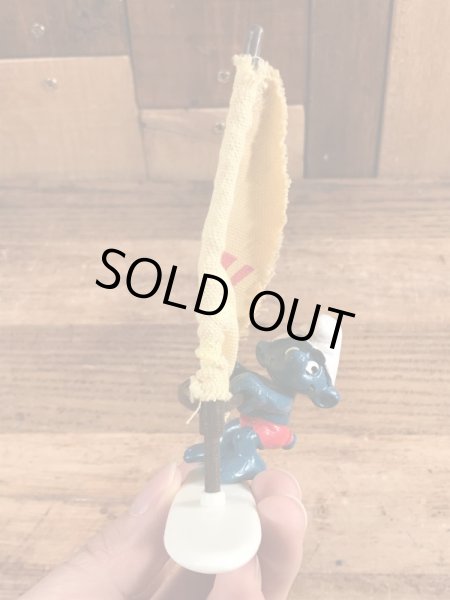 ヨットに乗ったスーパースマーフのヴィンテージPVCフィギュア