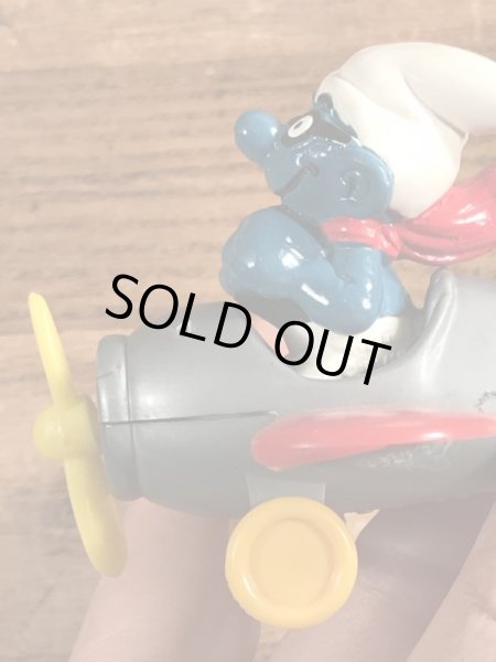 飛行機に乗ったスーパースマーフのヴィンテージPVCフィギュア