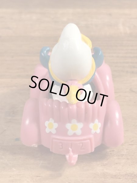 オープンカーに乗ったスマーフェットのヴィンテージPVCフィギュア