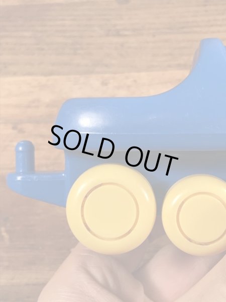 80年代頃のリトルタイクスのトドルトッツのビンテージの乗り物