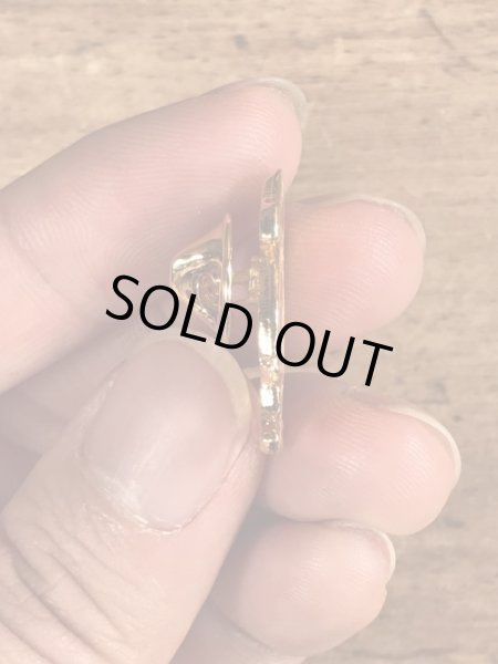 80年代頃のマクドナルドのバーディーのビンテージピンバッチ