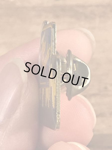 80年代頃のマクドナルドのマックトゥナイトのビンテージピンバッジ