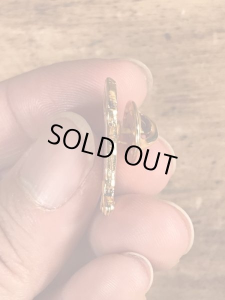 80年代頃のマクドナルドのバーディーのビンテージピンバッチ