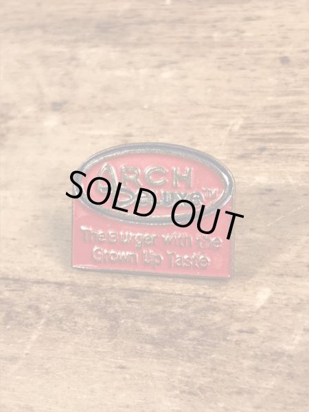 90年代頃のマクドナルドのアーチデラックスのヴィンテージのピンズ