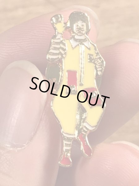 80年代頃のマクドナルドのロナルドのヴィンテージのピンズ