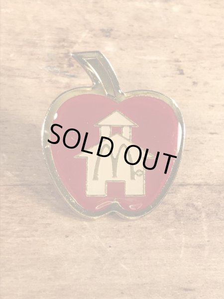 80〜90年代頃のマクドナルドのビンテージピンズ