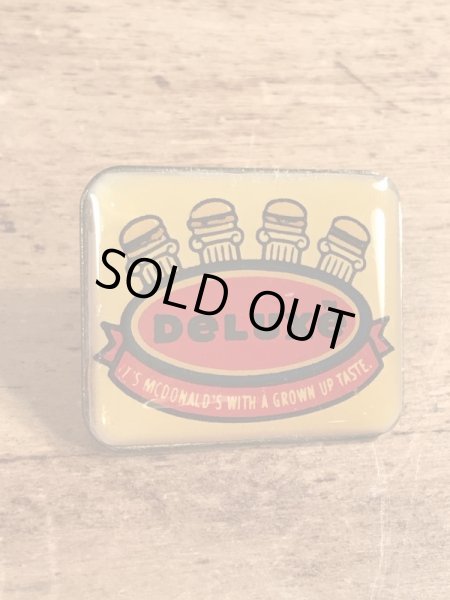 90年代頃のマクドナルドのビンテージピンバッチ
