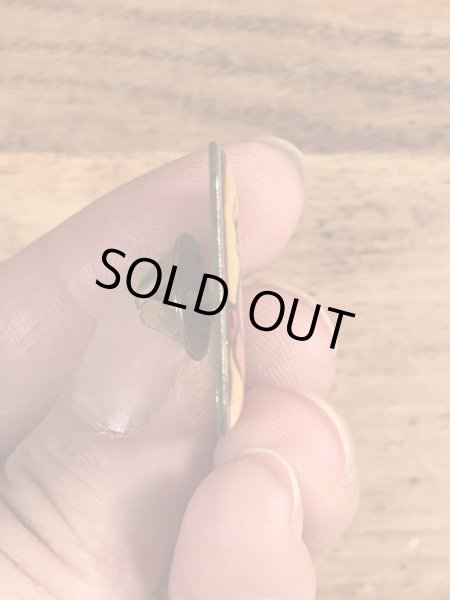 90年代頃のマクドナルドのビンテージピンバッチ