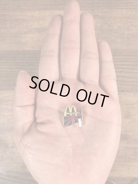 80〜90年代頃のマクドナルドのヴィンテージピンバッチ