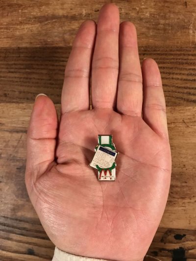 画像1: McDonald's “Title Deed Boardwalk” Enamel Pins　マクドナルド　ビンテージ　ピンバッジ　ピンズ　80年代