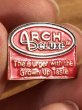 90年代頃のマクドナルドのアーチデラックスのヴィンテージのピンズ