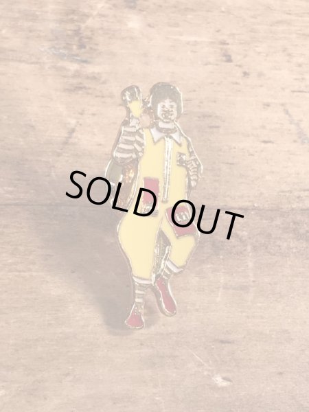 80年代頃のマクドナルドのロナルドのビンテージピンバッジ