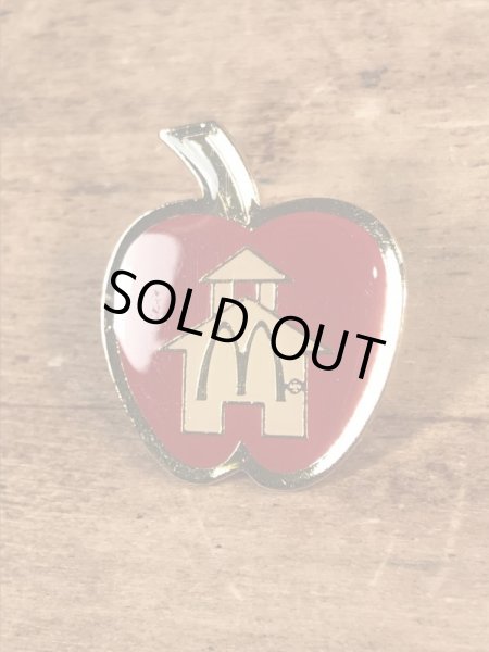 80〜90年代頃のマクドナルドのヴィンテージのピンバッジ