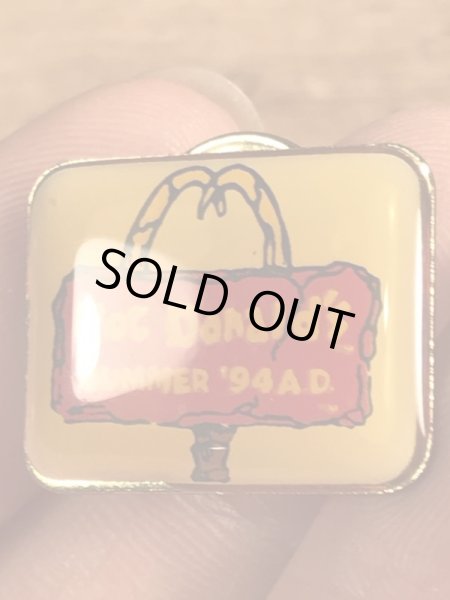 90年代頃のマクドナルドのビンテージピンバッジ