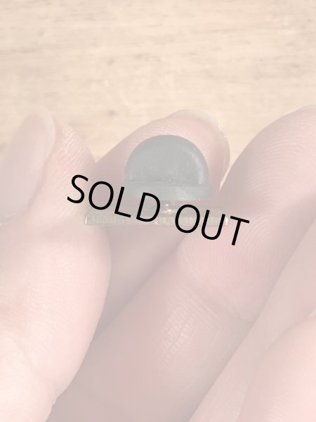 80〜90年代頃の企業物のヴィンテージピンズ