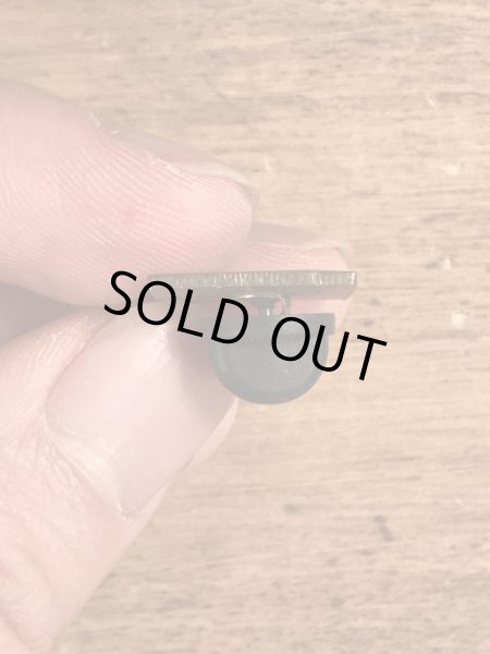 80〜90年代頃の企業物のヴィンテージピンズ