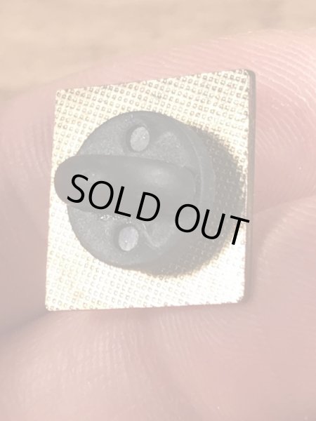 80〜90年代頃の企業物のヴィンテージピンズ