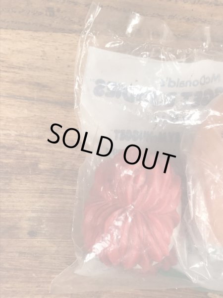 80年代頃のマクドナルドのマックナゲットバディーズのビンテージミールトイ