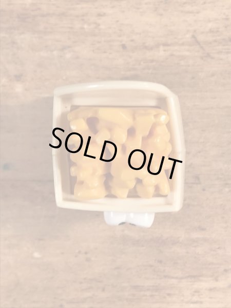 80年代頃のバーガーキングのポテトのビンテージミールトイ