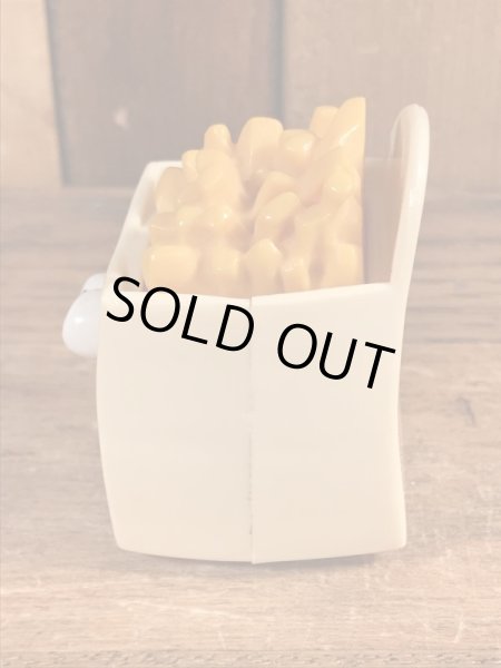 80年代頃のバーガーキングのポテトのヴィンテージハッピーミール